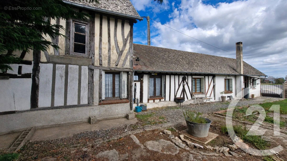 Maison à BERNAY