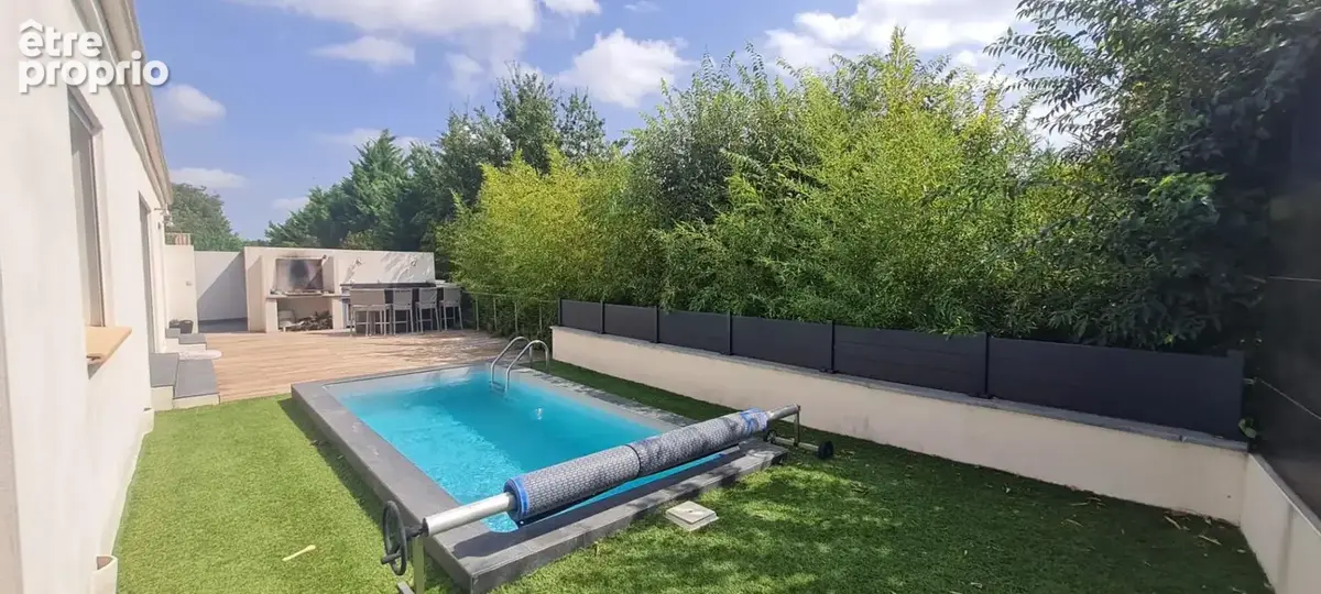 VIlla de 135 m² de plein pied avec piscine sur un terrain de 506m² - photo 3