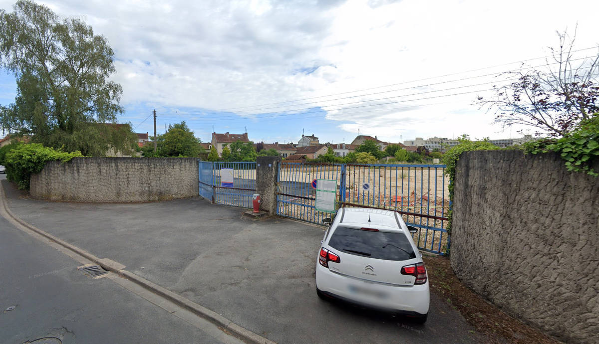 Terrain à PERIGUEUX