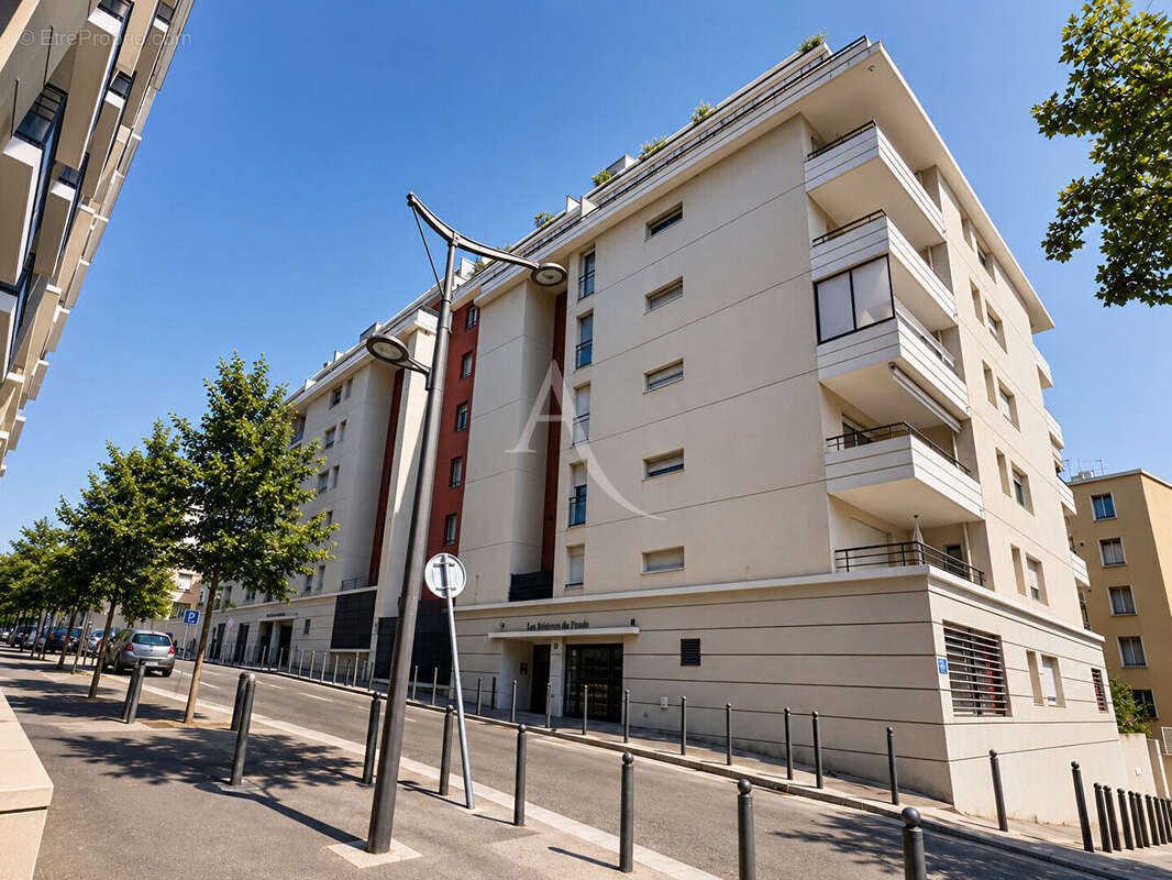 Appartement T2 - Le Rouet - 13008 - terrasse - ascenseur - photo 7