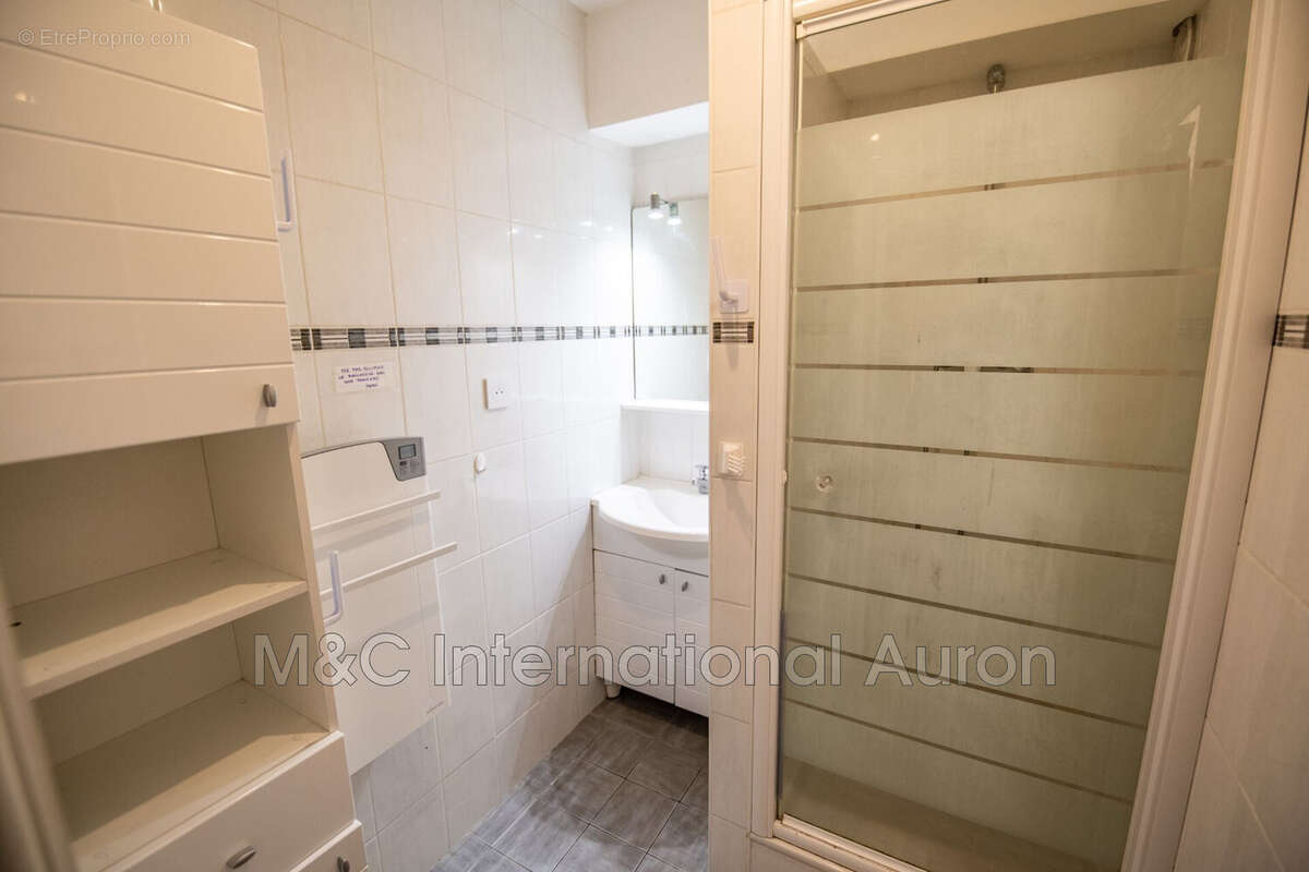 Appartement à SAINT-ETIENNE-DE-TINEE