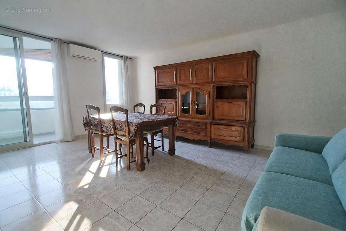   - Appartement à NICE