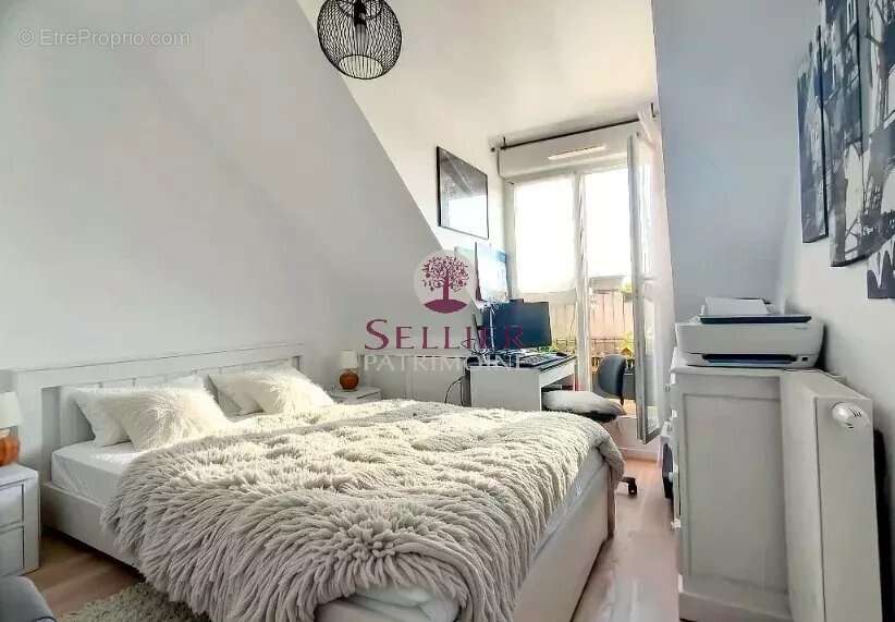 Appartement à LE PERREUX-SUR-MARNE