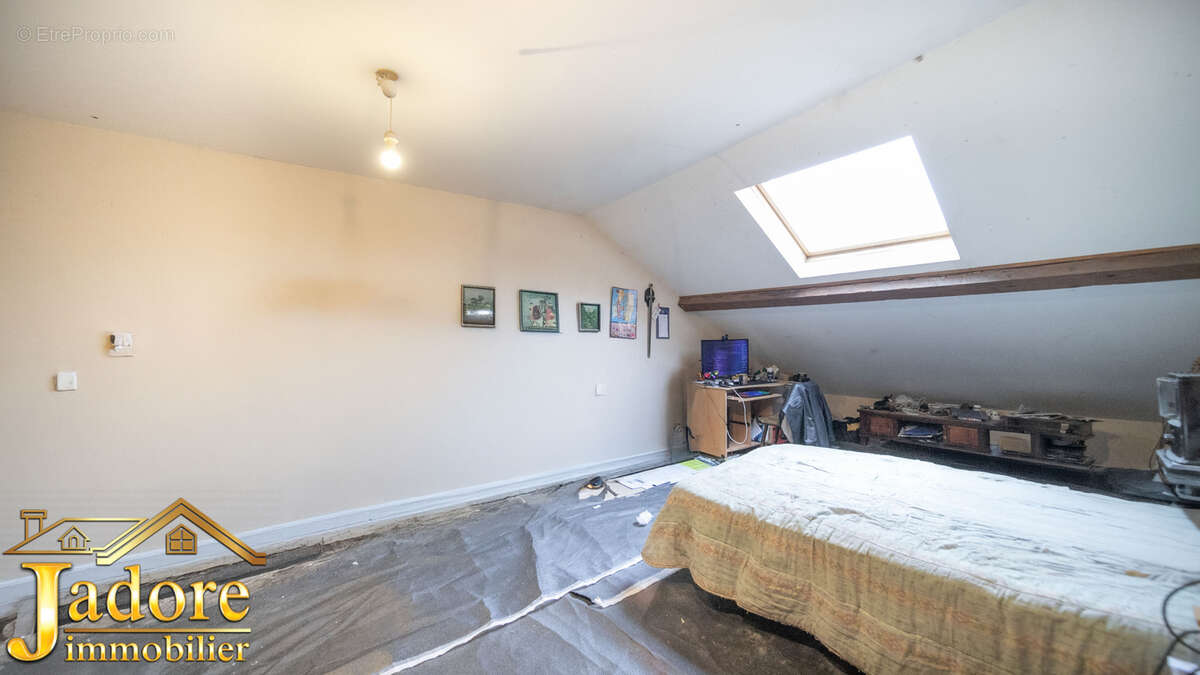 Appartement à SENONES