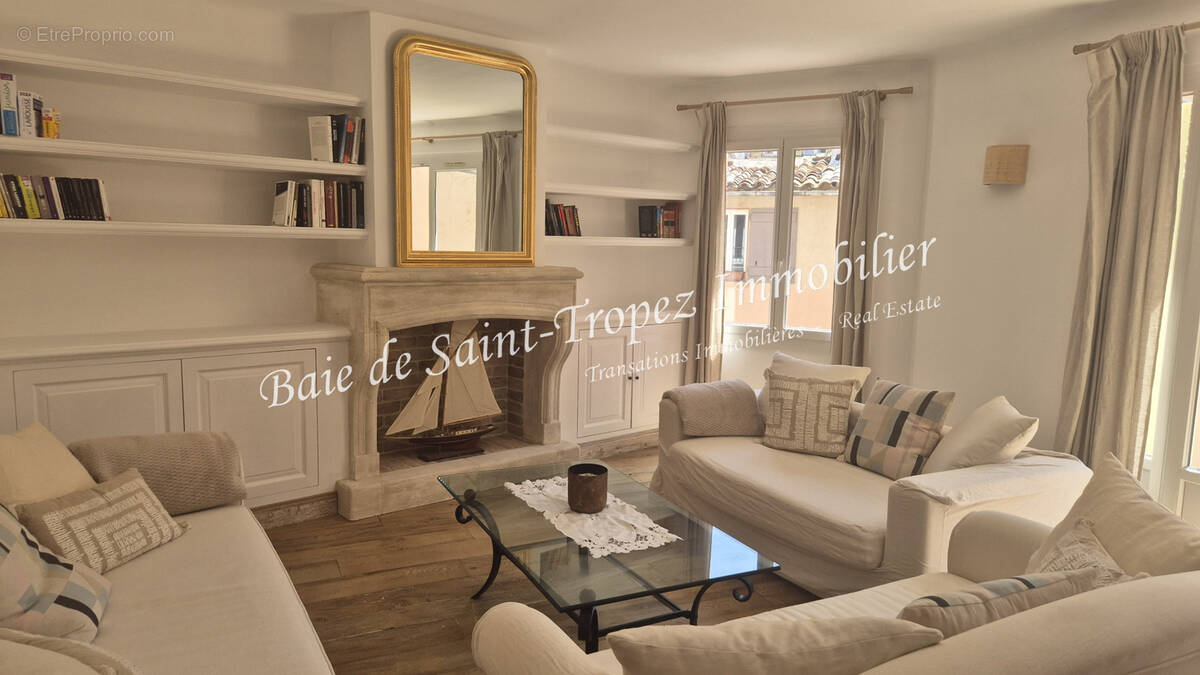 Appartement à SAINT-TROPEZ