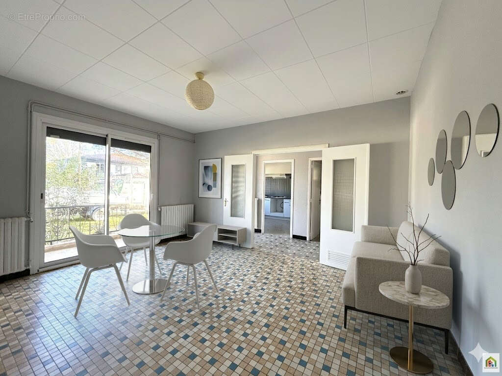 Maison à VILLENEUVE-TOLOSANE