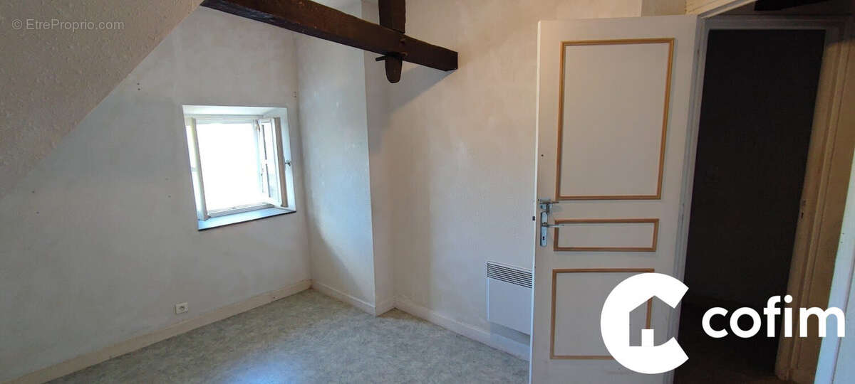 Appartement à OLORON-SAINTE-MARIE