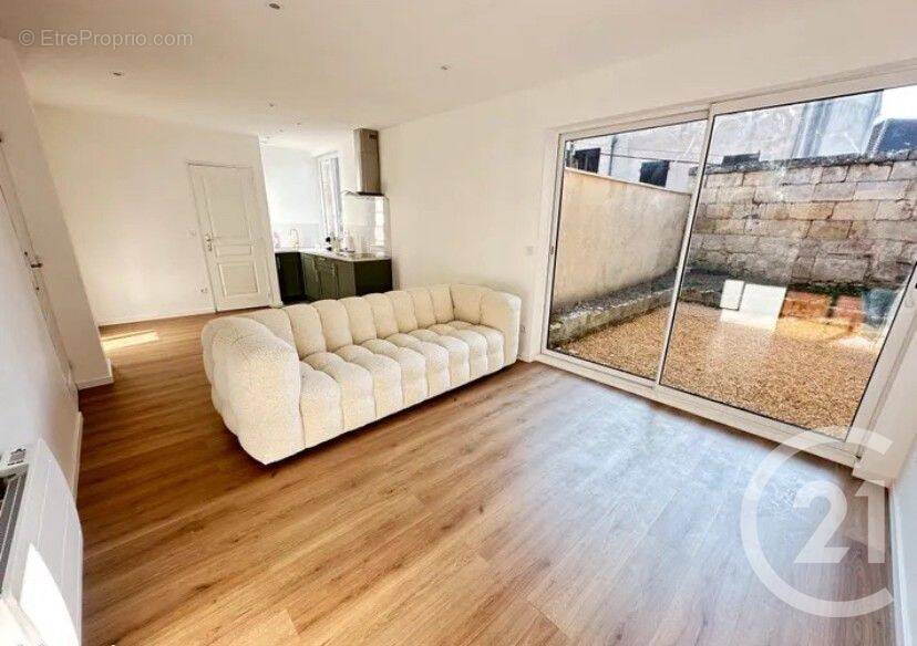 Appartement à PONT-SAINTE-MAXENCE