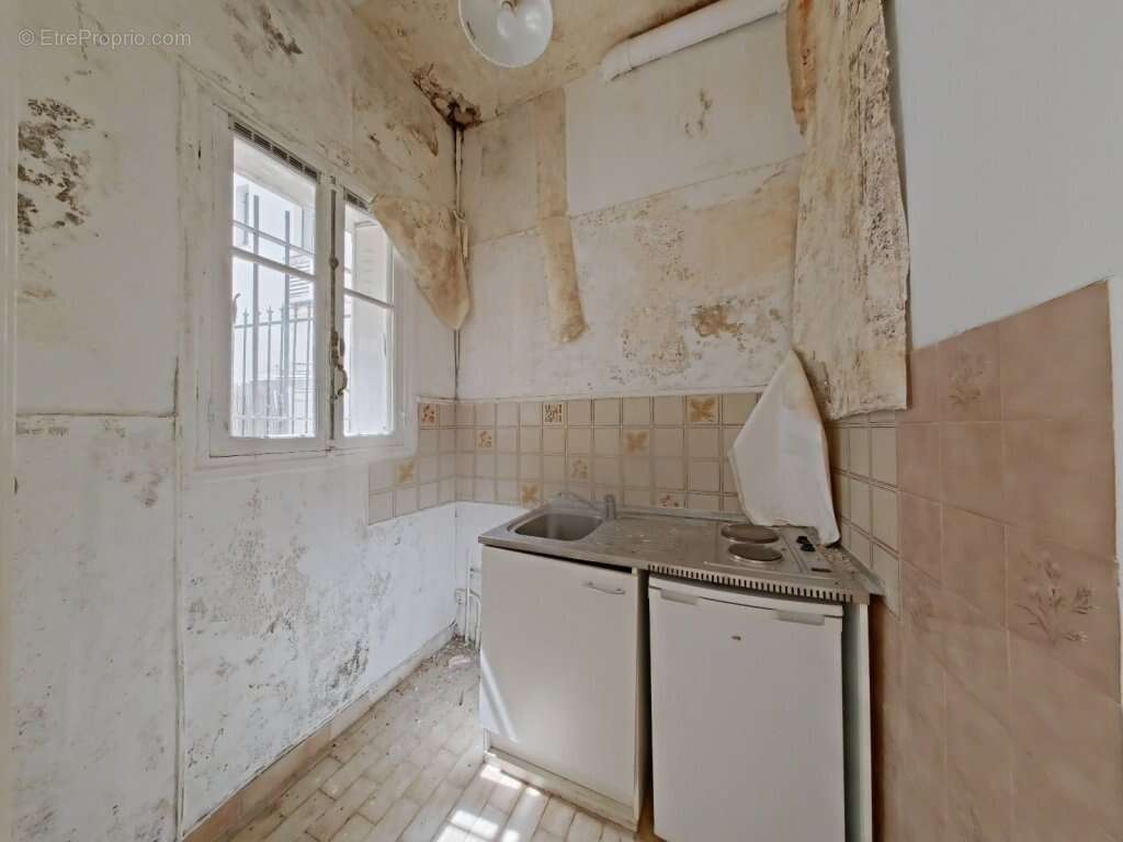 Appartement à PARIS-11E