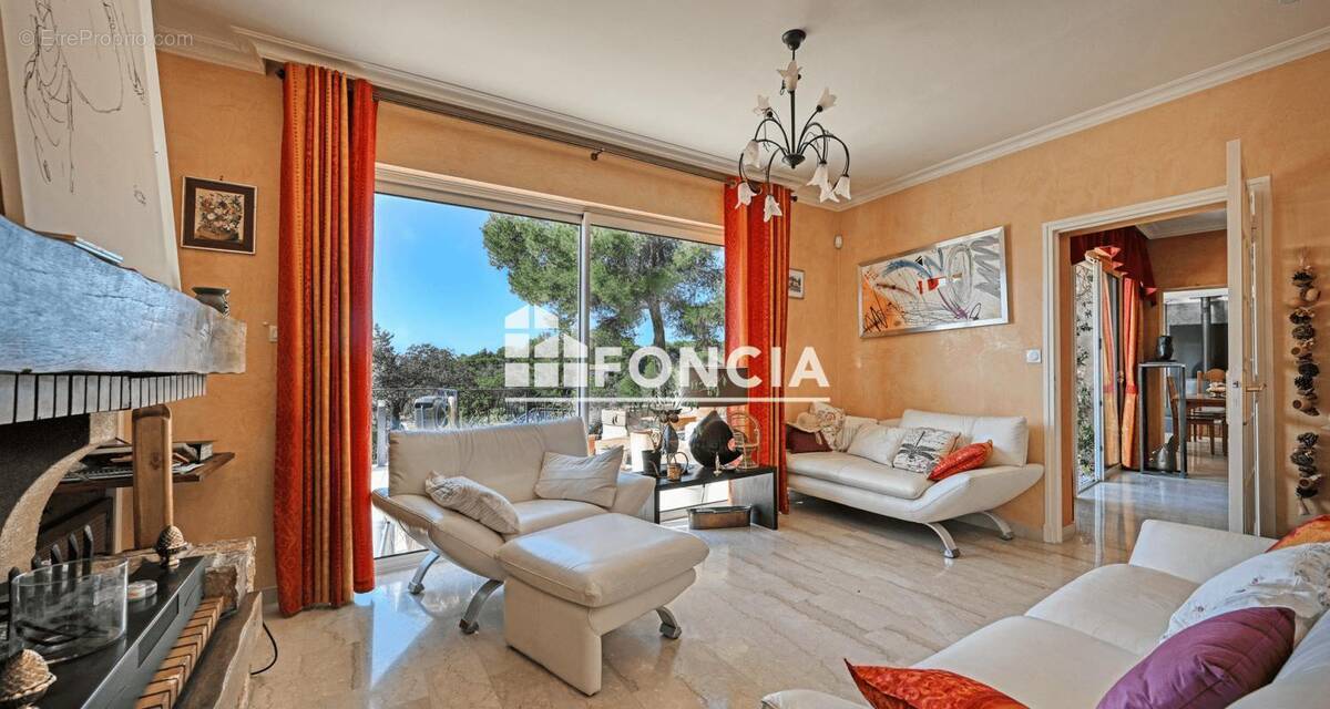 Maison à NIMES