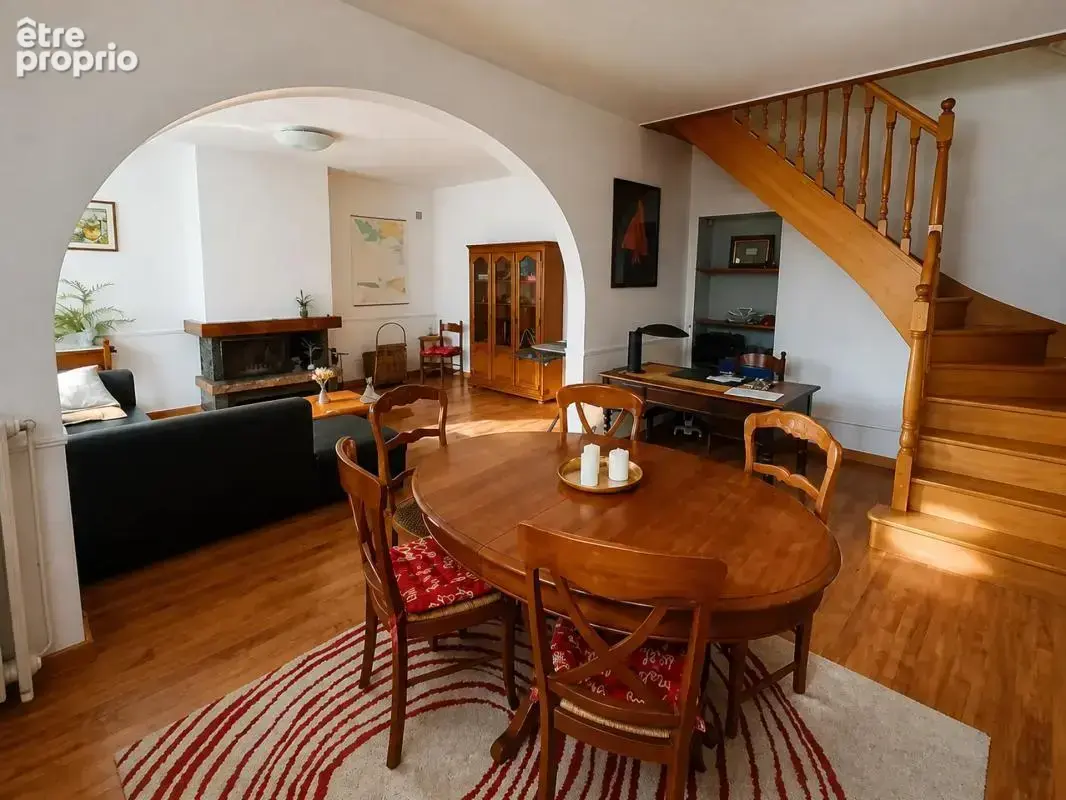 Maison de 9 pièces de 149 m² à Loir en Vallée - photo 4