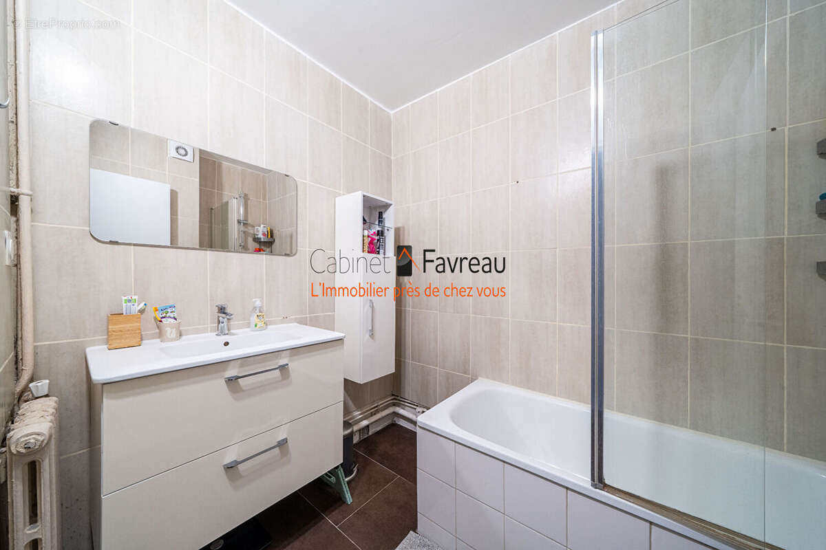 Appartement à CHATILLON