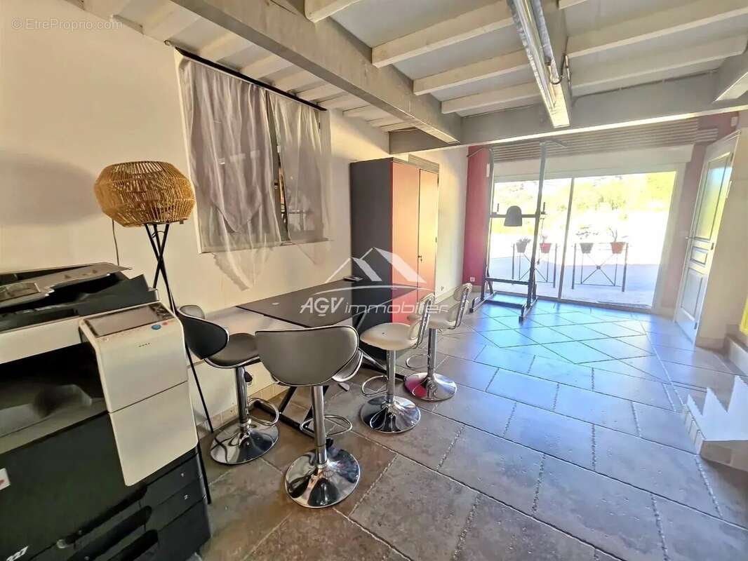 Maison à SAINT-CHRISTOL-LES-ALES