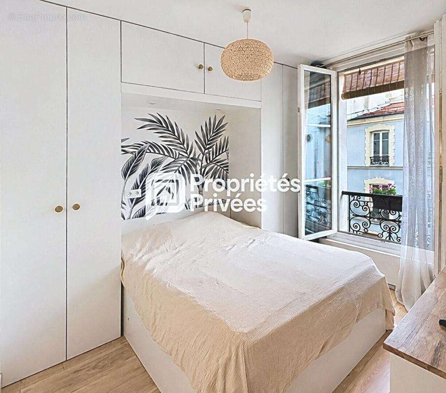 75011 - COUP DE COEUR - Studio rénové + meublé - Quartier Charonne - photo 4