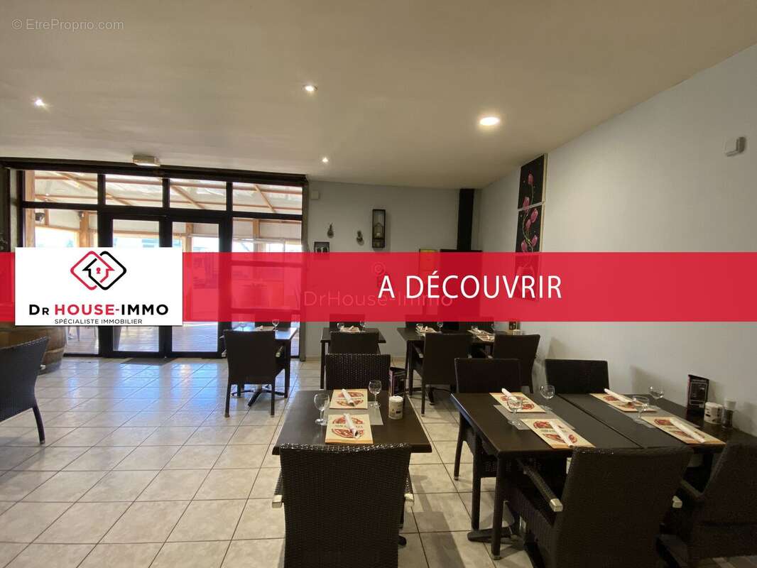 Commerce 96 m² à Aigues-Mortes  - photo 6