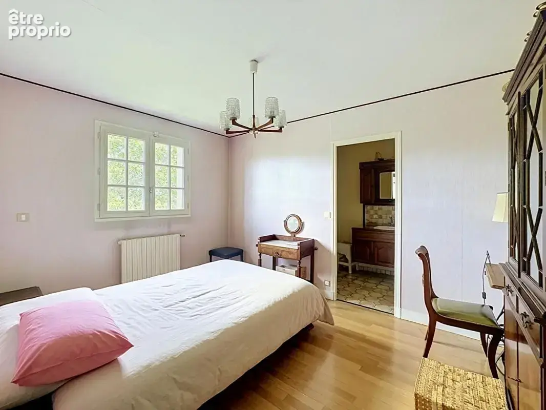 Une maison de famille pleine d'âme et de caractère à Gommonvilliers - photo 12