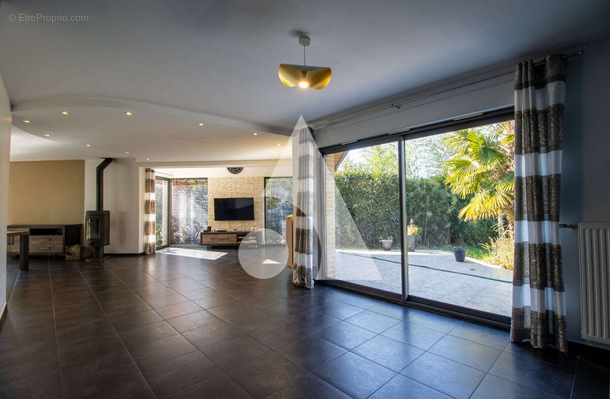 Maison à VALENCIENNES