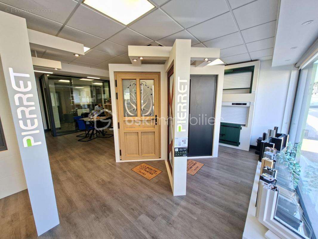 Commerce à MITRY-MORY