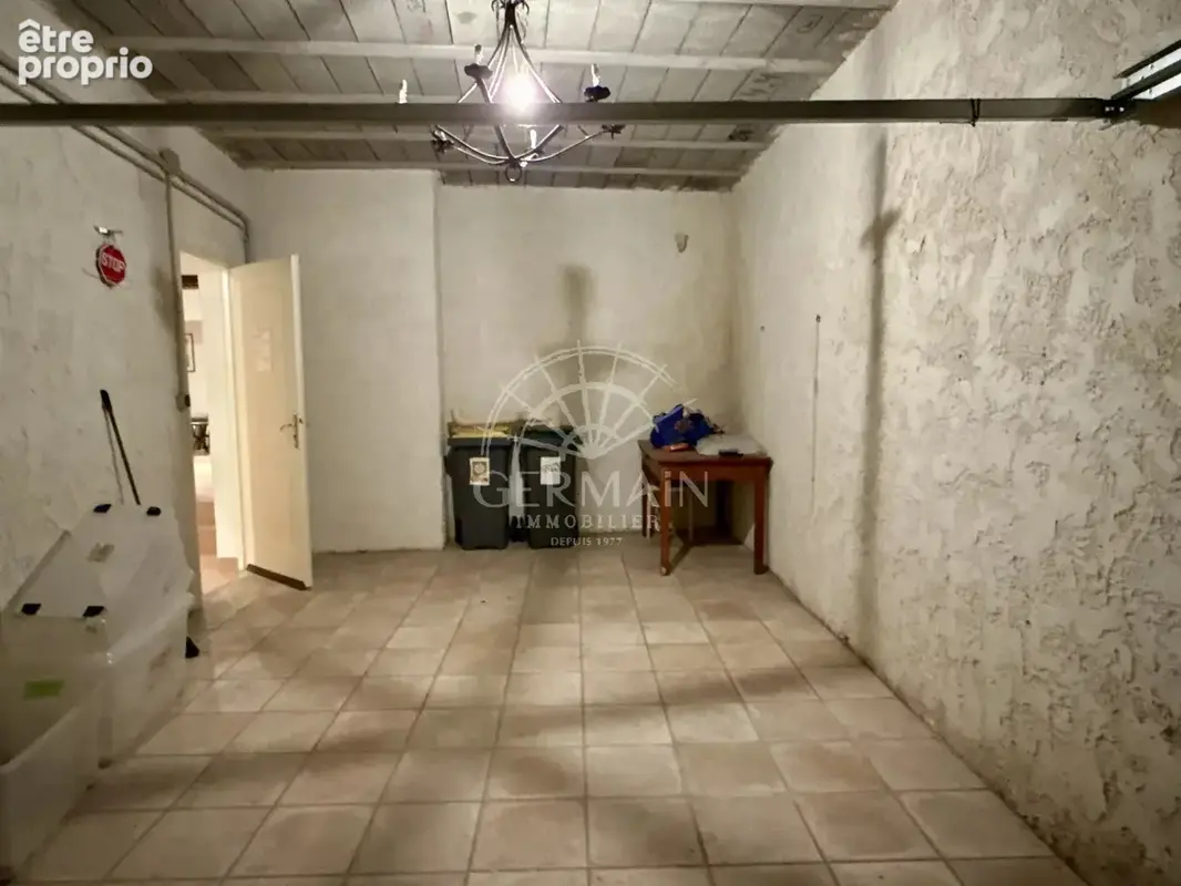 Mazan, Maison de village de type 5 avec 2 terrasses et 2 garages. - photo 22