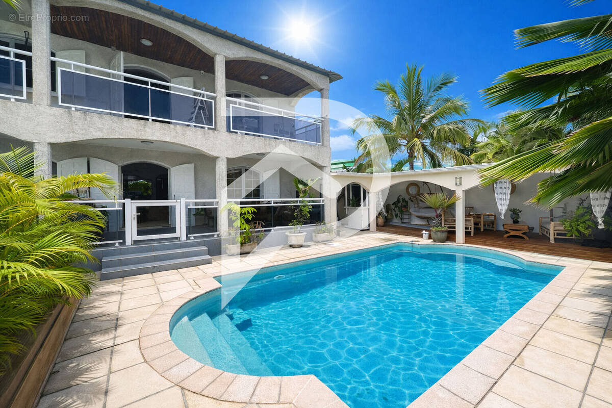 Maison à LA POSSESSION