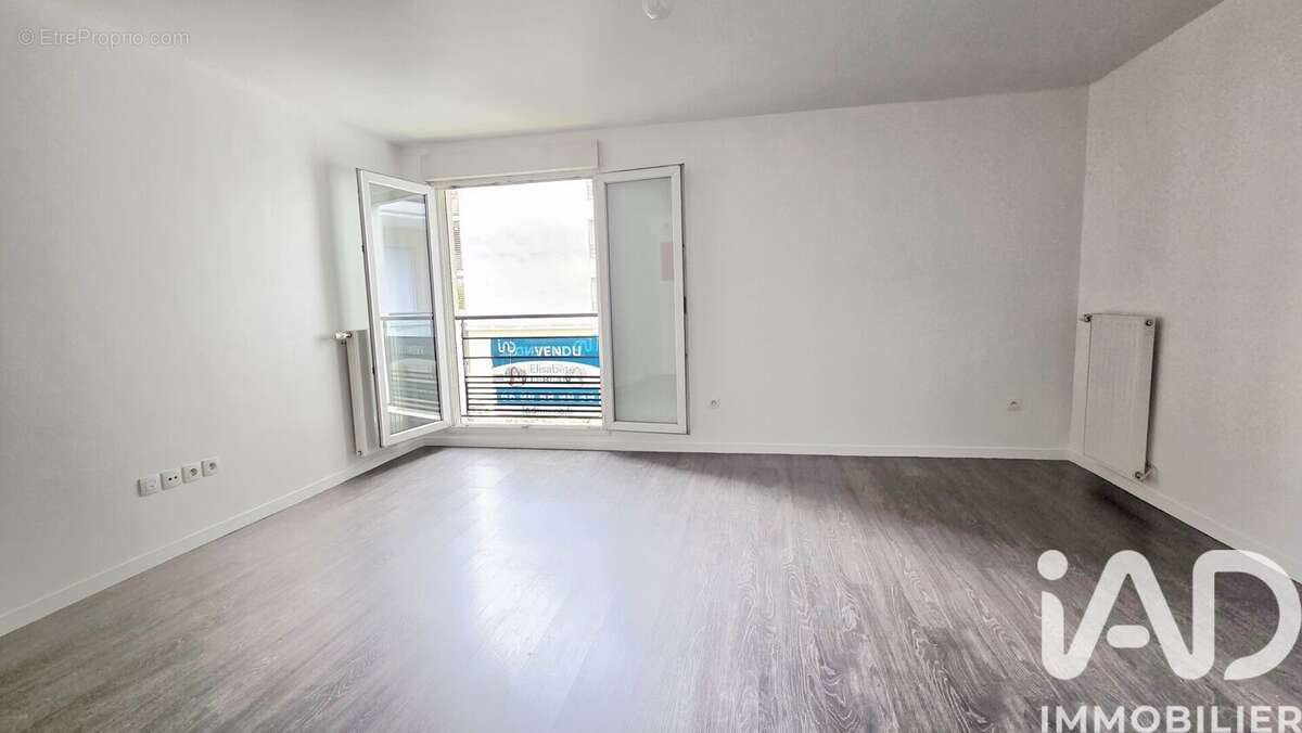 Photo 2 - Appartement à THIAIS