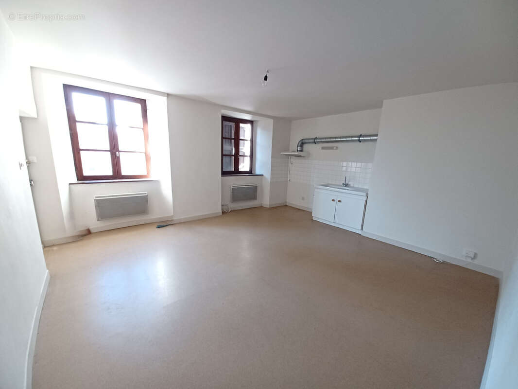 Appartement à MAURIAC