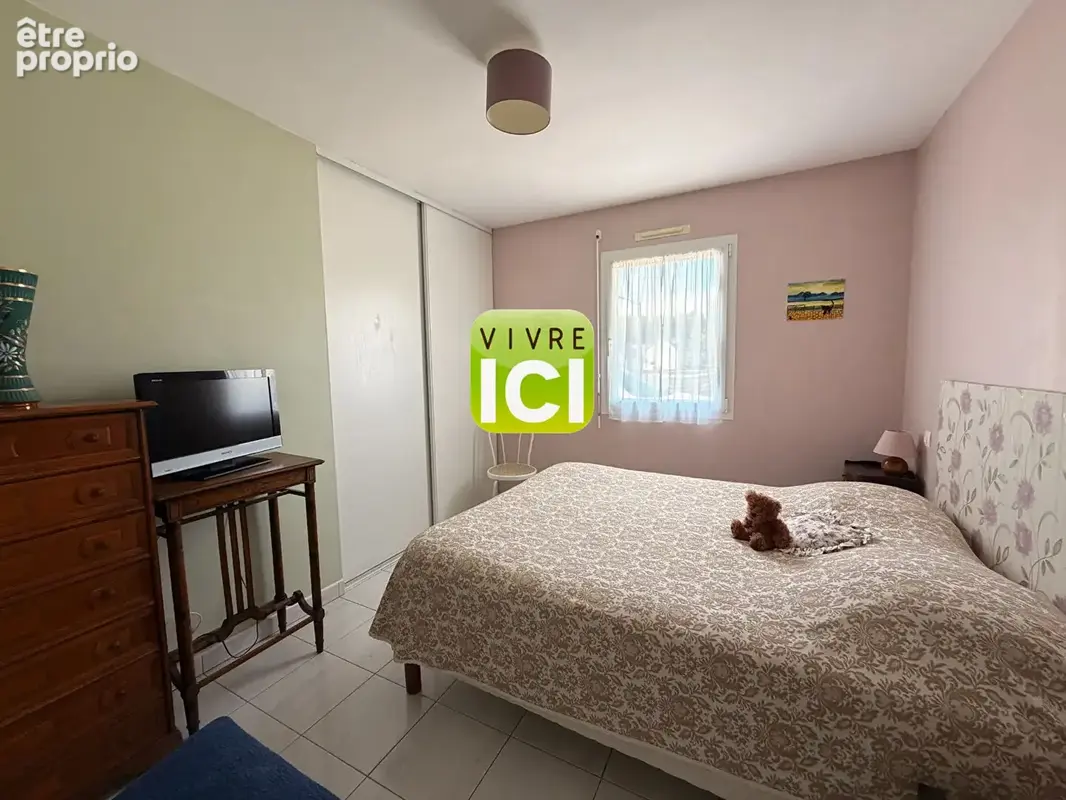 Maison de plain-pied proche commerces -  Calme - Pas de travaux - CROSSAC - photo 9