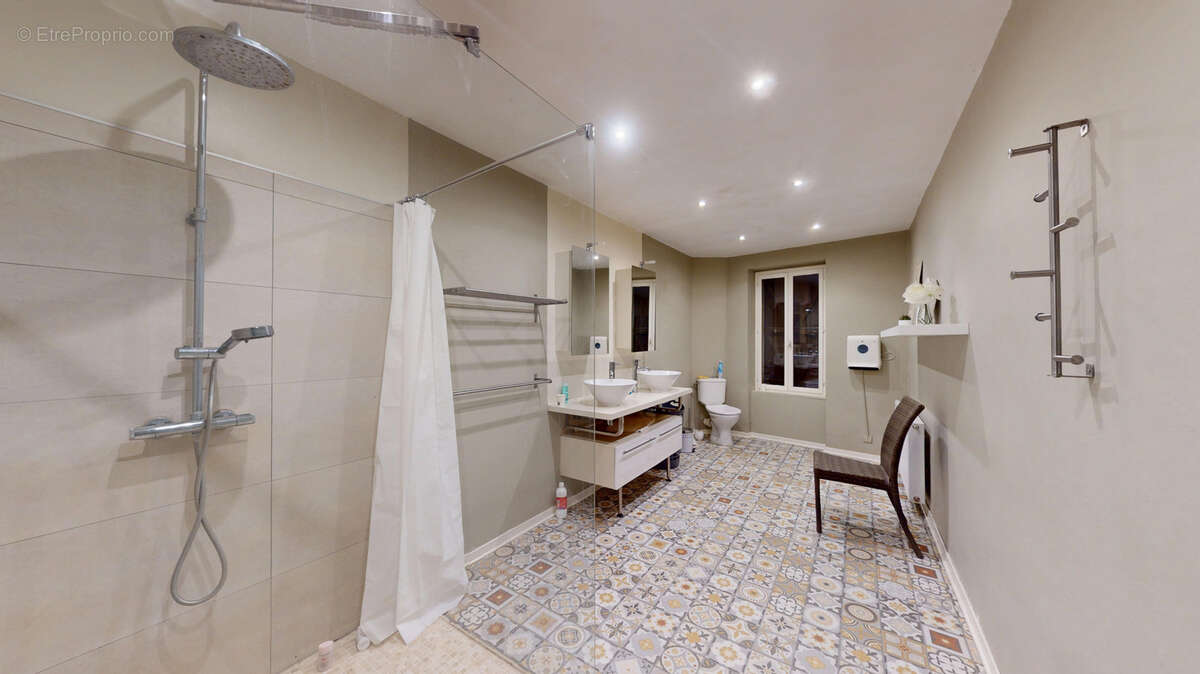 Maison à L&#039;ISLE-EN-DODON