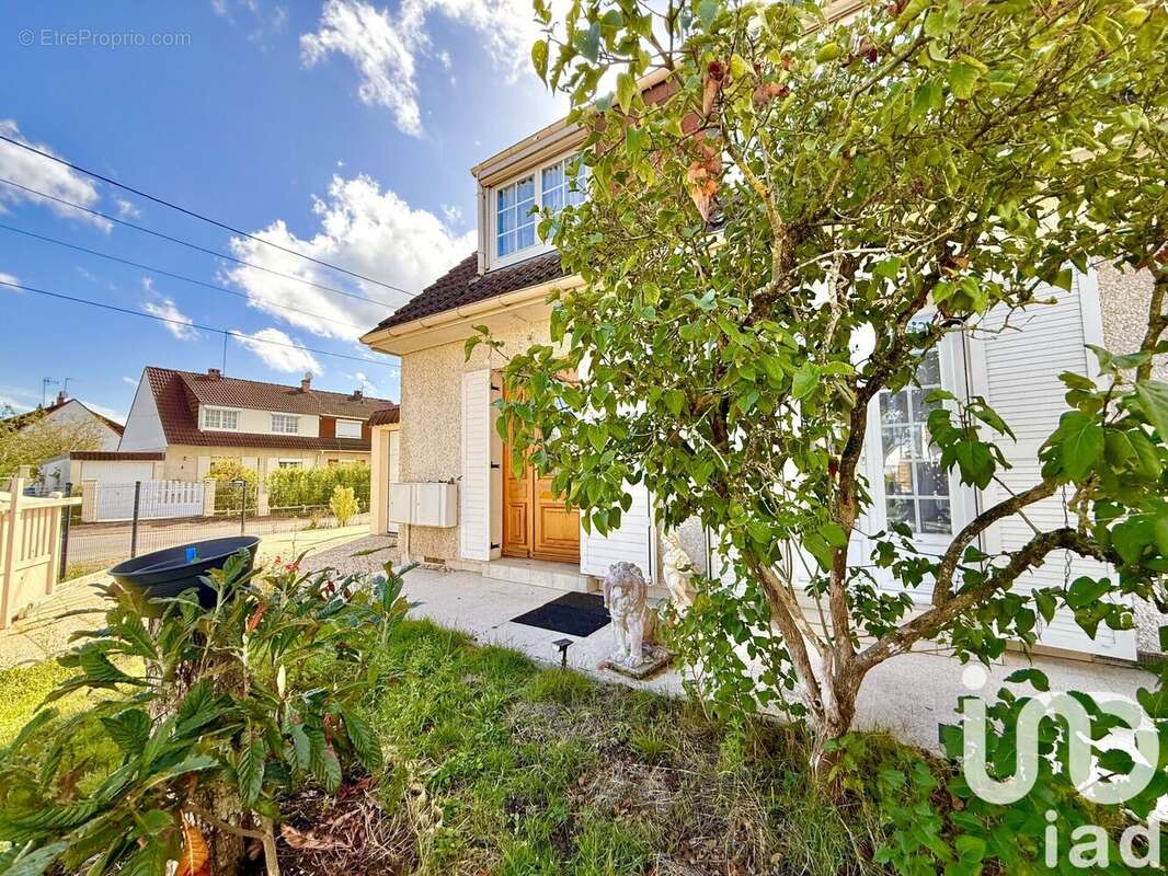 Photo 2 - Maison à COSNE-COURS-SUR-LOIRE