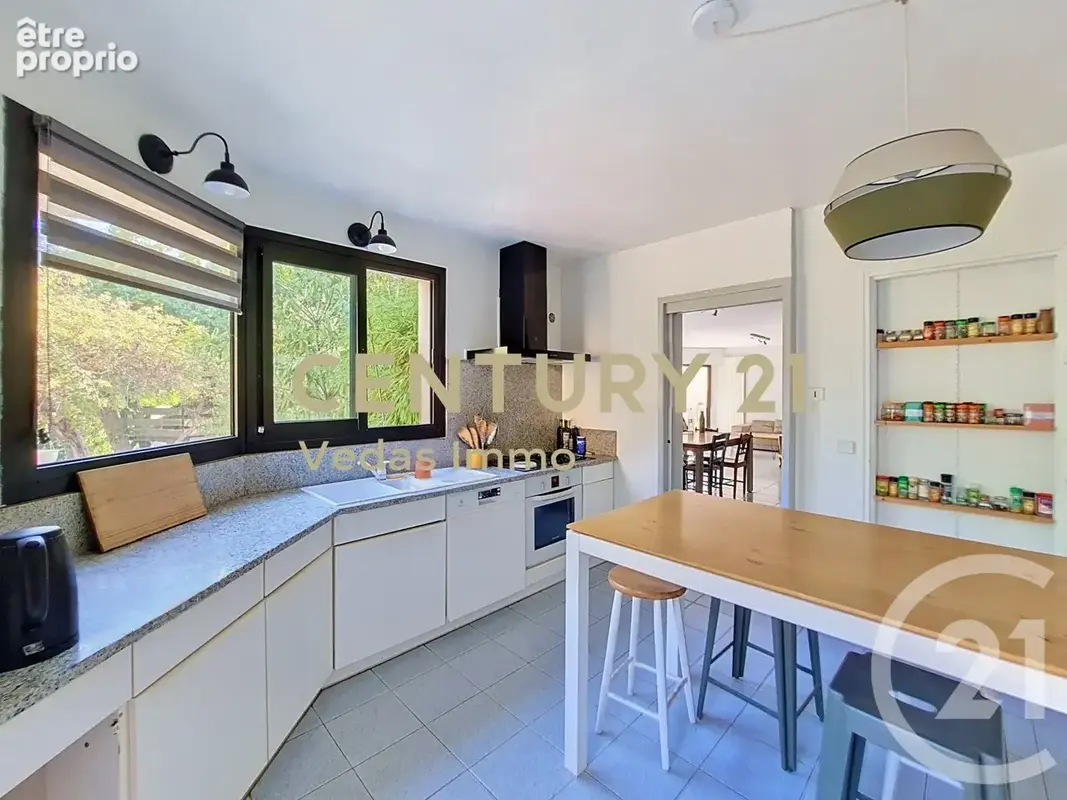 Maison 171 m² à Montpellier  - photo 4