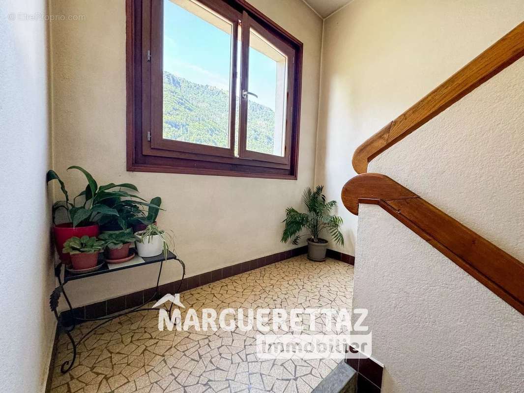 Appartement à SAINT-JEOIRE