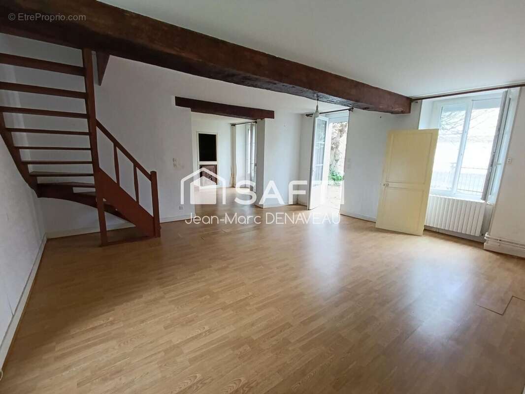 Photo 6 - Maison à CHAMPIGNY-SUR-VEUDE