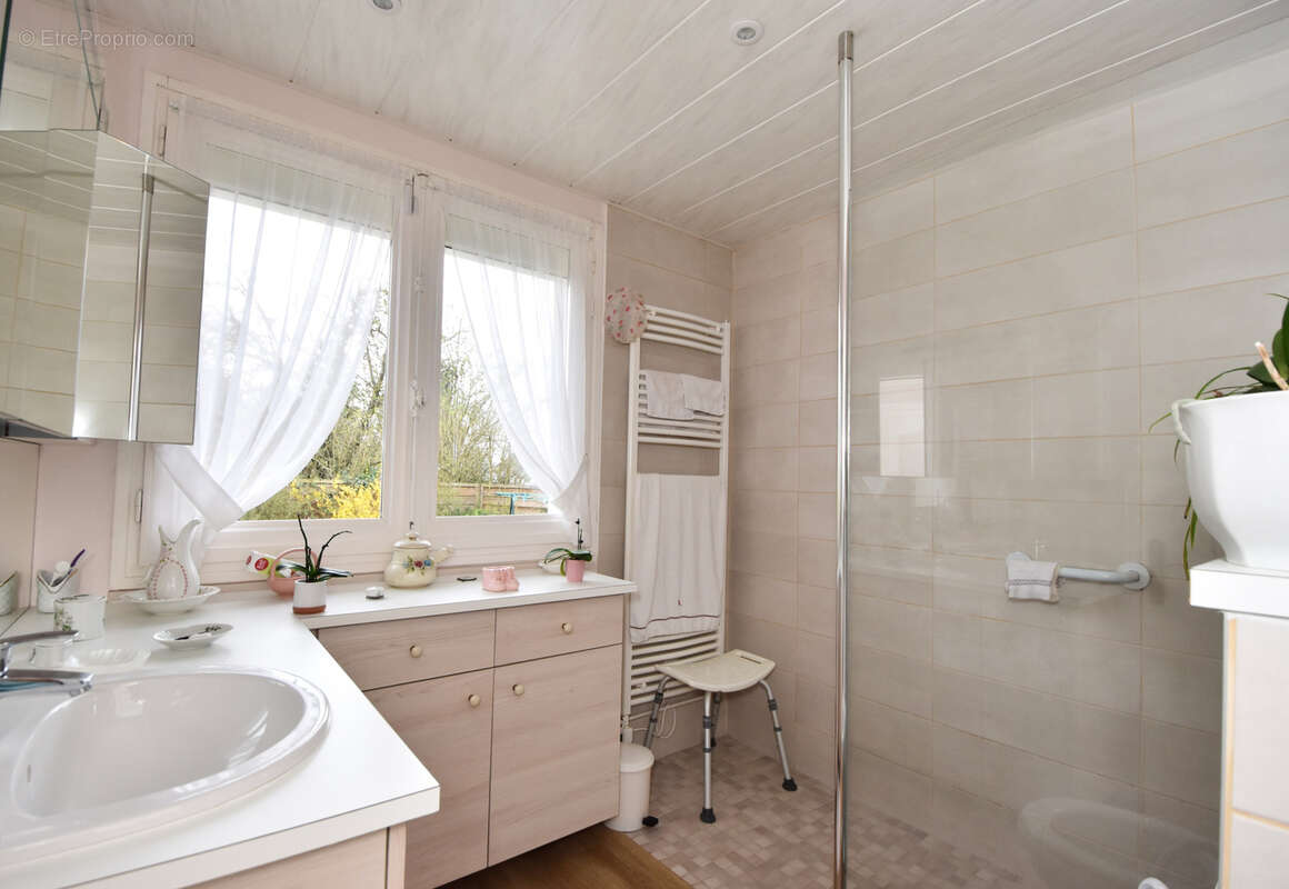 Maison à LONGPRE-LES-CORPS-SAINTS