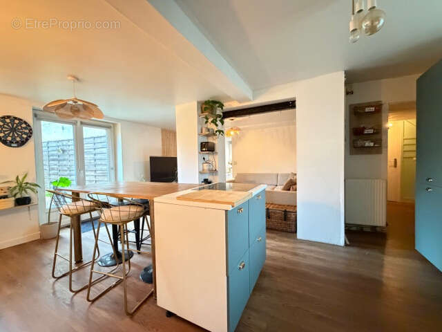 Appartement à COMPANS