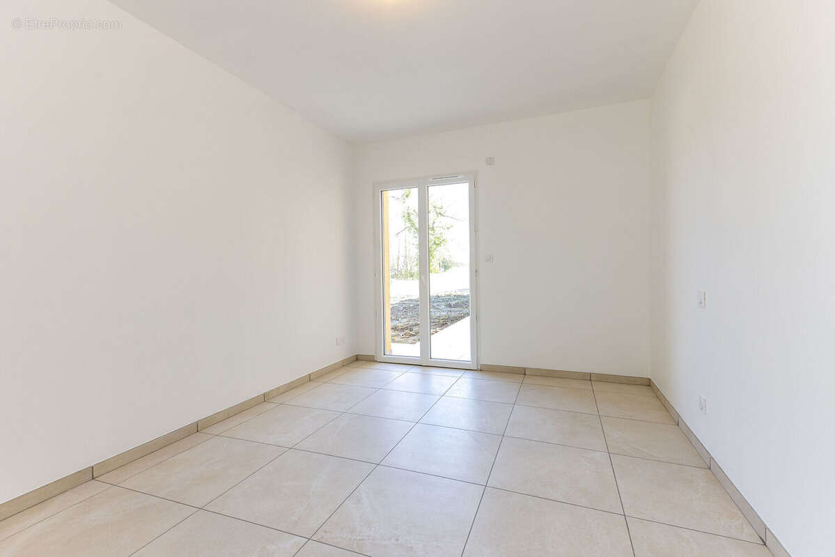 Photo 4 - Maison à MAZEROLLES