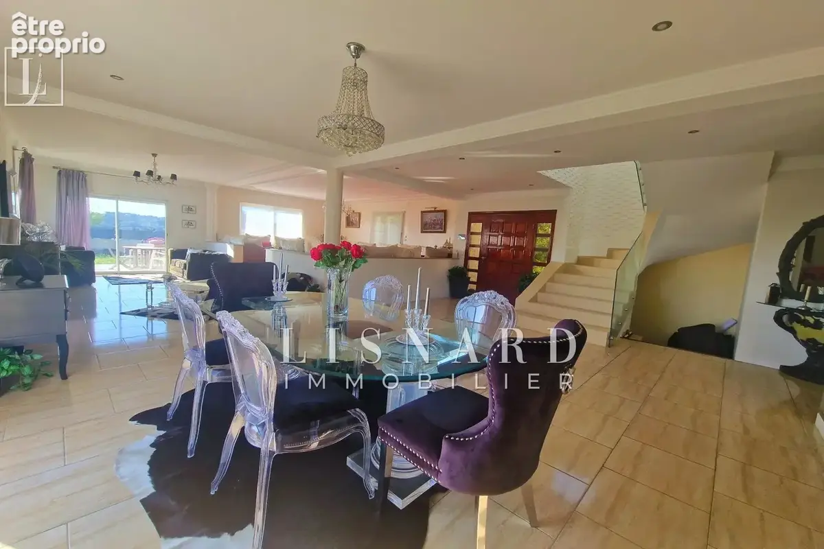 Photo Maison à Vallauris au prix de 880 000€