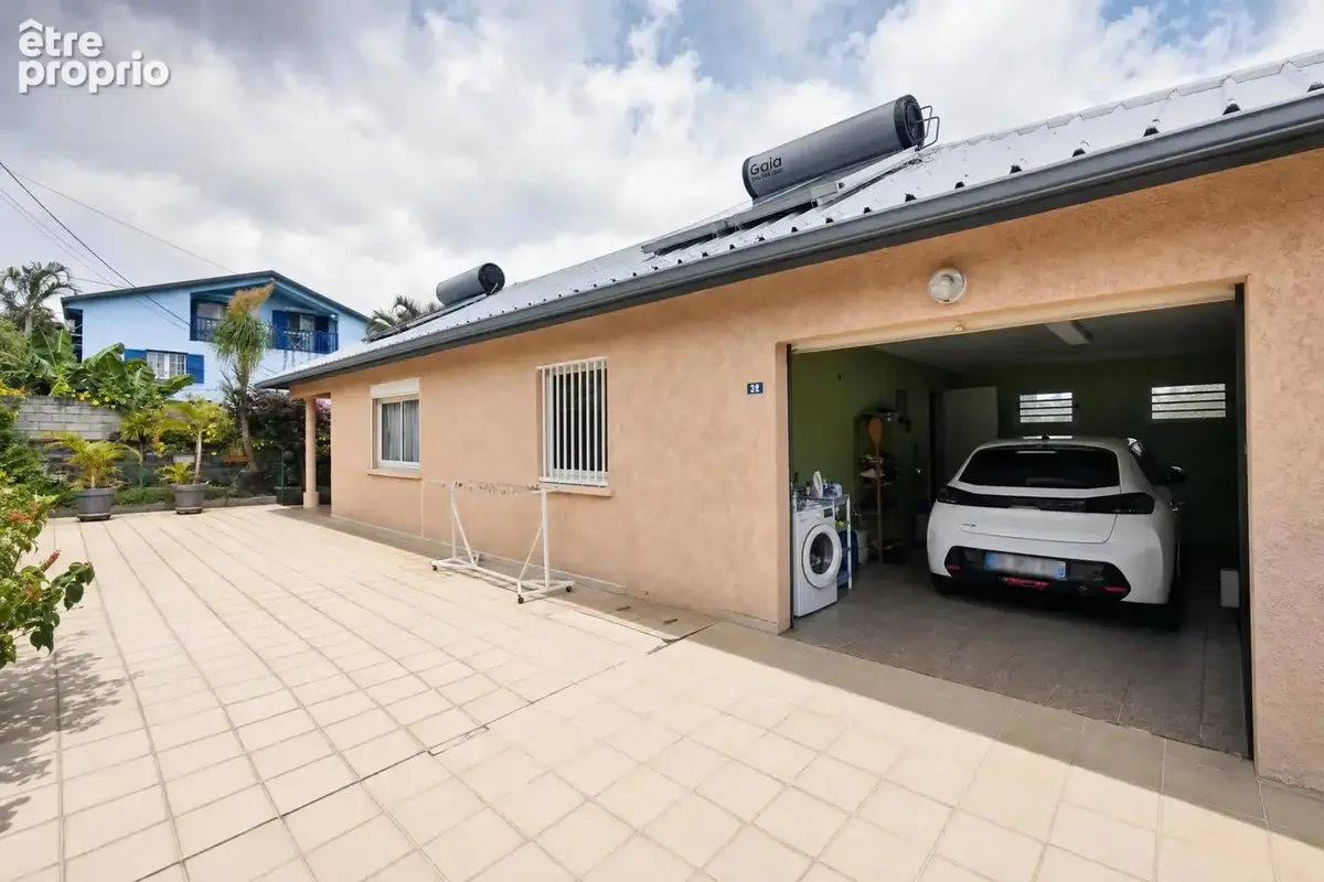 Maison à vendre - Le Tampon - photo 2