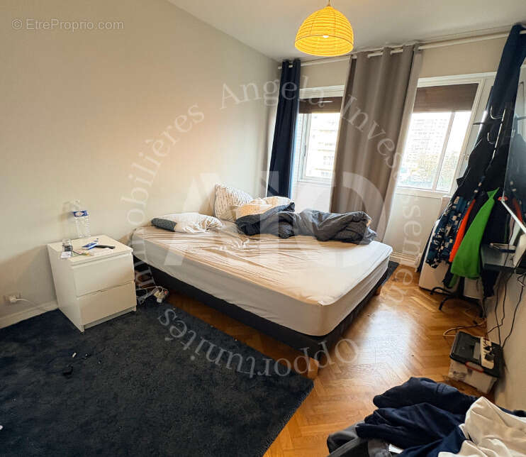Appartement à RILLIEUX-LA-PAPE