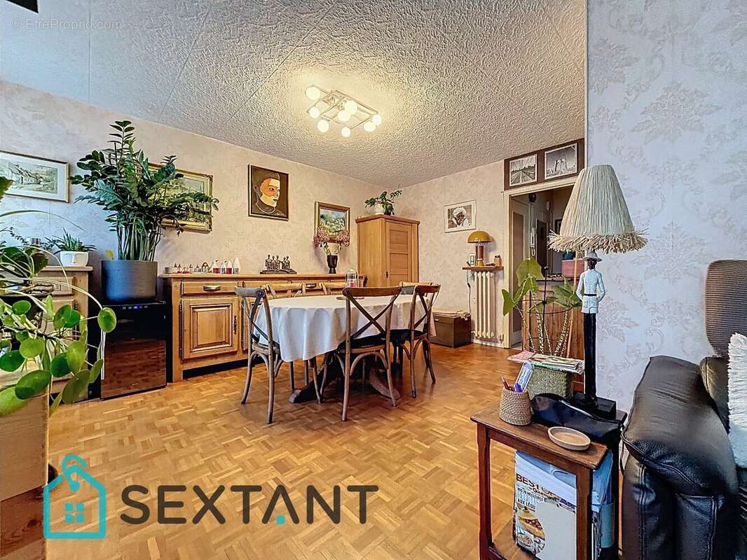 Appartement 87m2, 3 chambres et garage. - photo 2