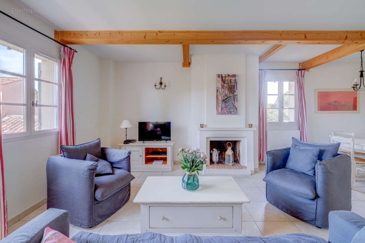 Appartement à LA MOTTE