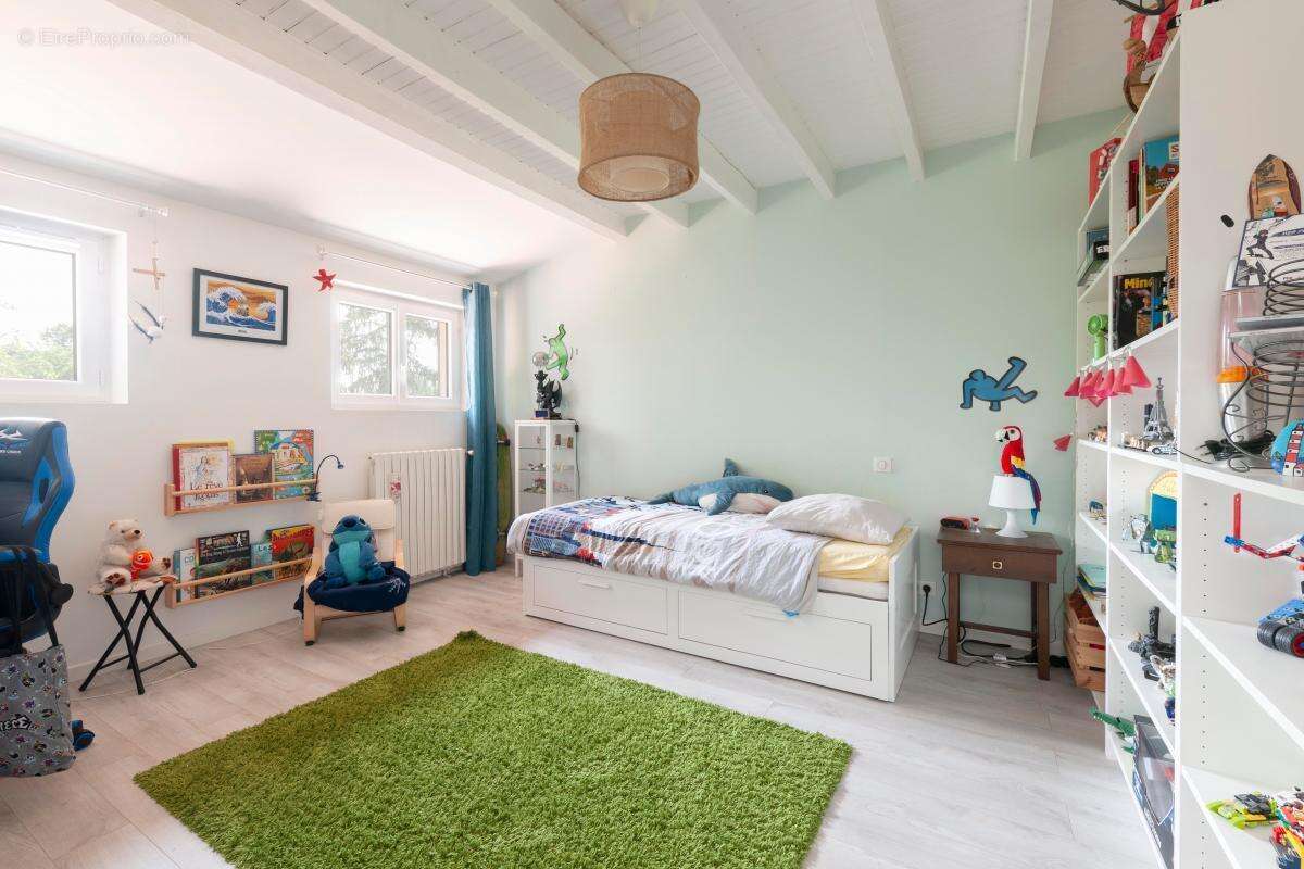 Maison à SAINT-PIERRE-DU-MONT