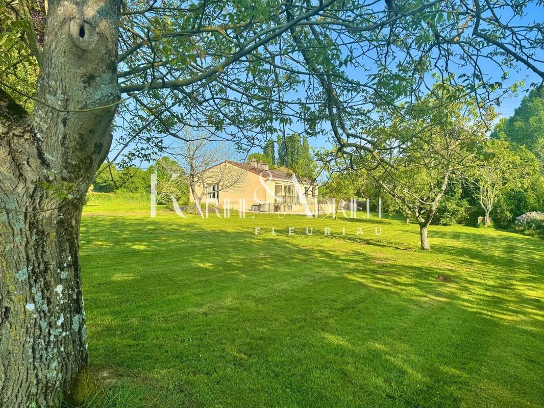 Photo 1 - Maison à FOUSSAIS-PAYRE
