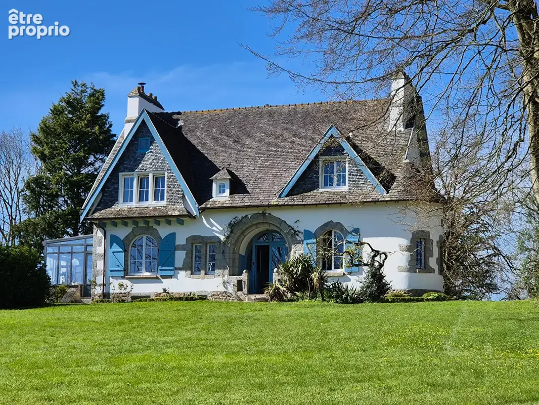 Landivisiau- Maison bourgeoise au coeur de ville - photo 1
