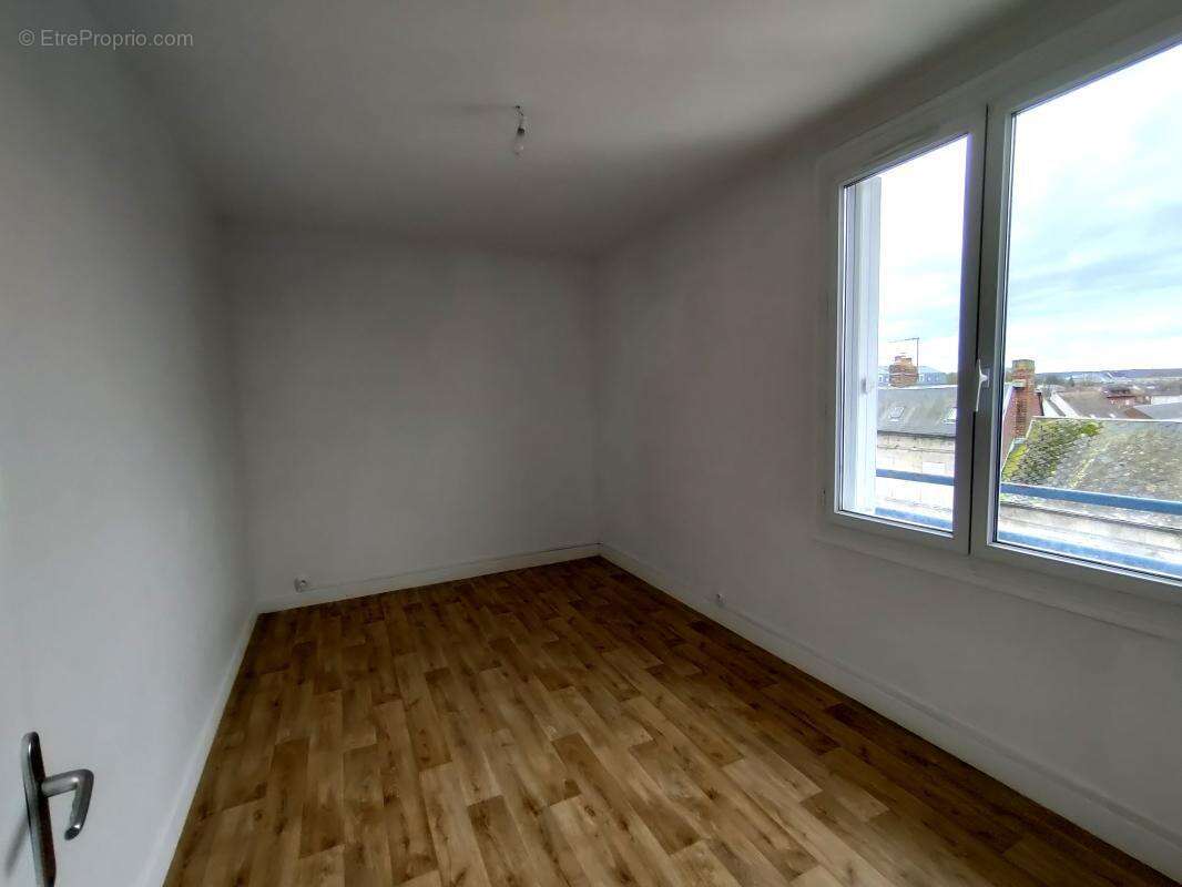 Appartement T4 70m² - Noyon - 6610.1.1.19 - photo 7