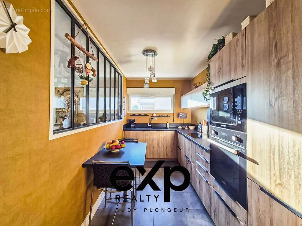 Appartement à MARSEILLE-13E