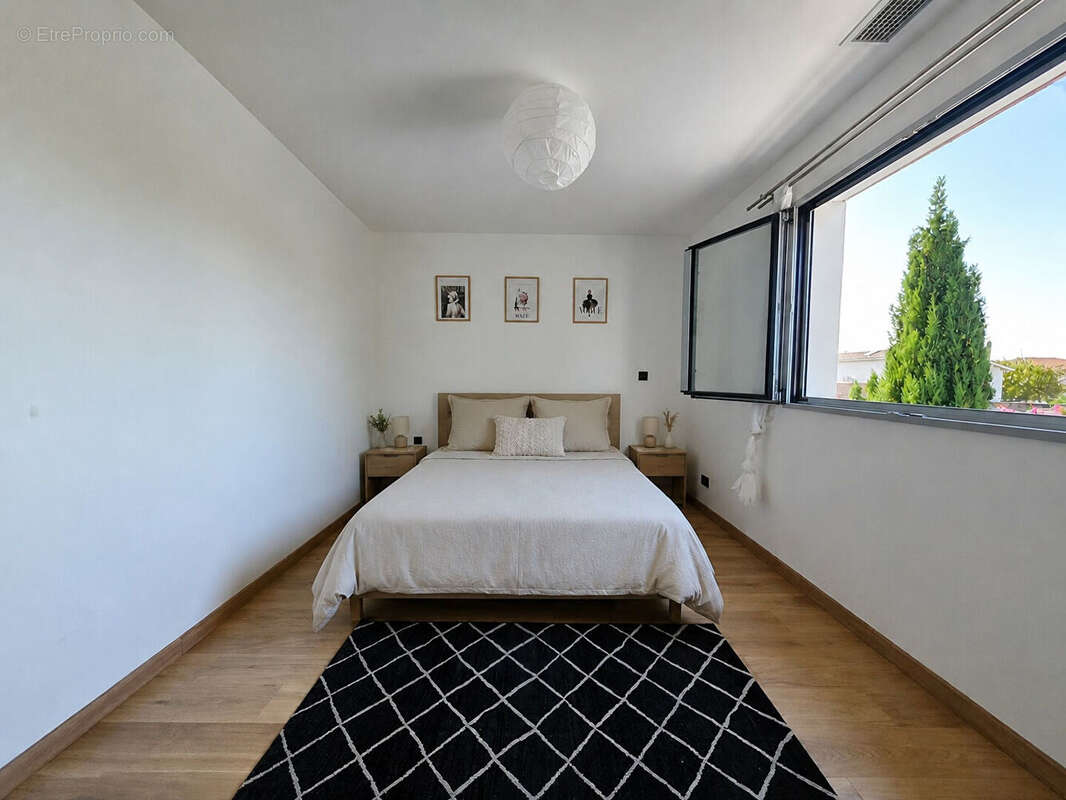 Maison familiale rénovée de 145 m² avec jardin ? Mérignac - photo 10
