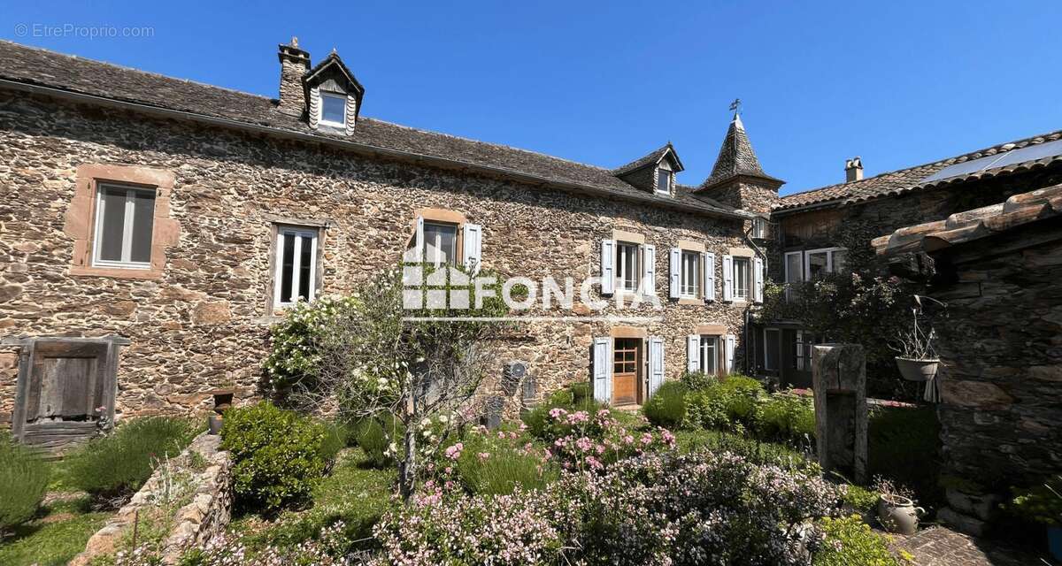 Maison à PAMPELONNE
