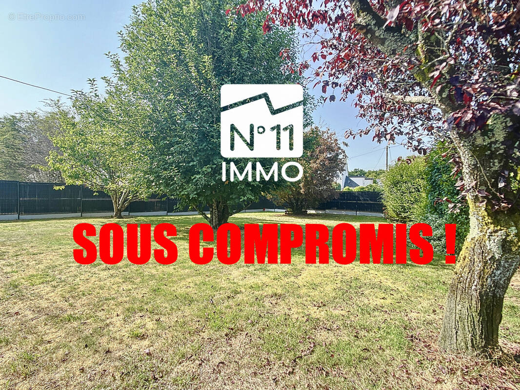 Terrain à HENNEBONT