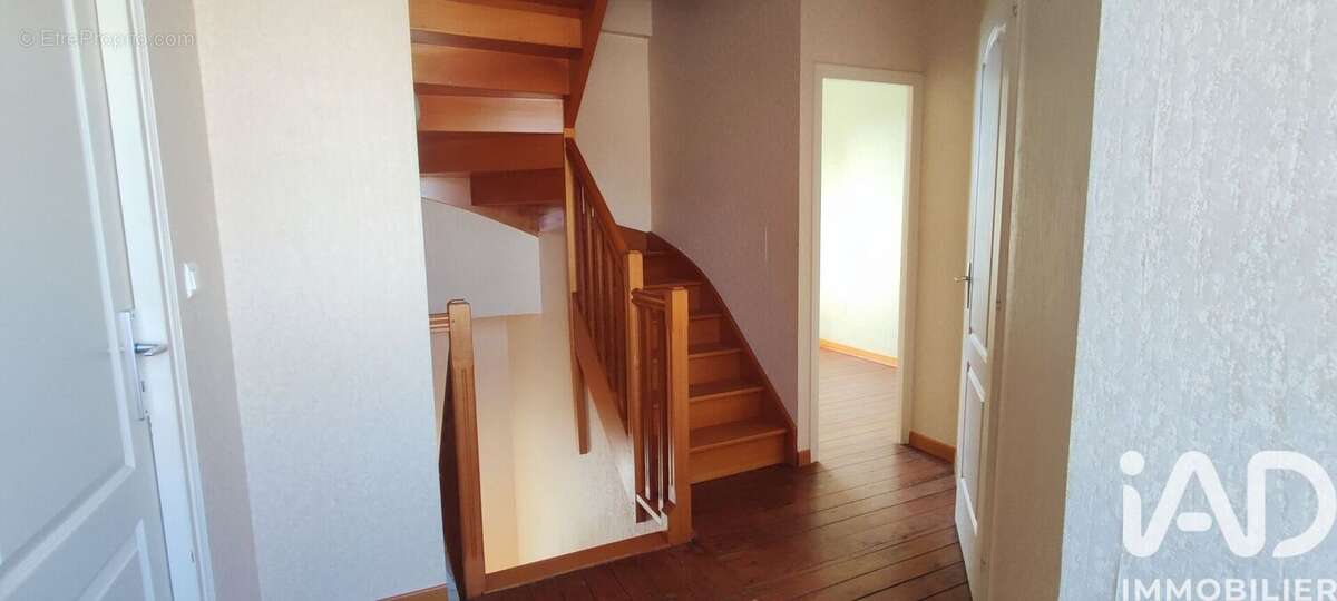 Photo 7 - Maison à LA CRECHE