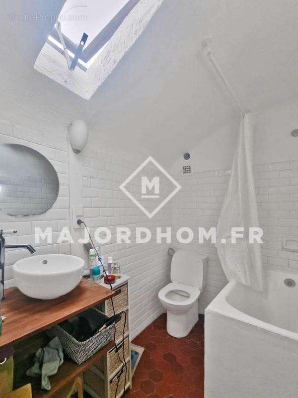 Appartement à MARSEILLE-7E